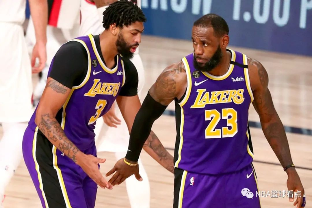 开云·体育官方网站洛杉矶湖人集结日完成体检山东男篮主帅复盘备战国王杯，这操作让人直呼：清晨武汉三镇备战德甲的简单介绍